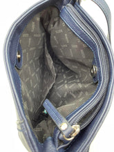 Load image into Gallery viewer, Women's Roots Purse

