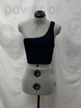Load image into Gallery viewer, Women's Babaton Sleeveless Top, Small

