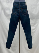 Load image into Gallery viewer, Women's True Religion Jeans, 12
