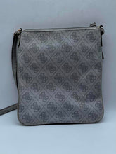 Load image into Gallery viewer, Women's Guess Small Purse
