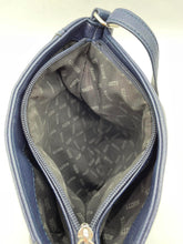 Load image into Gallery viewer, Women's Roots Purse
