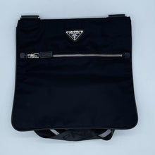 Load image into Gallery viewer, Women's Prada Purse
