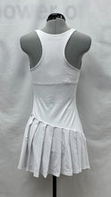 Load image into Gallery viewer, Women's Amazhiyu Athletic Dress, Small

