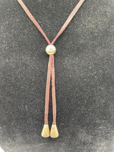 Load image into Gallery viewer, Women's UNO de 50, Necklace
