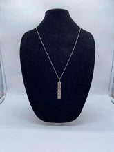 Load image into Gallery viewer, Women's Brighton Necklace
