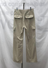 Load image into Gallery viewer, Women's Zara Cargo Pants, 2
