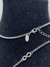 Load image into Gallery viewer, Women's Lia Sophia Necklace
