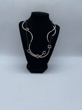 Load image into Gallery viewer, Women's Lizzy James Necklace
