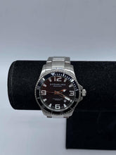 Load image into Gallery viewer, Men's Stuhrling Watch
