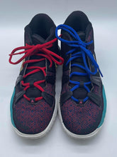 Load image into Gallery viewer, Youth Nike Kyrie 7 Shoes, 5Y

