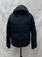 Load image into Gallery viewer, Women's Canada Goose Puff Coat, Large
