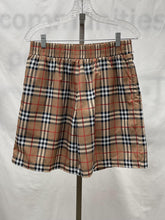 Load image into Gallery viewer, Men's Burberry Shorts, Large
