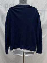 Load image into Gallery viewer, Men's Banana Republic Long Sleeve Top, Large
