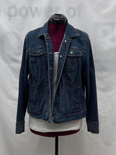 Load image into Gallery viewer, Women's 'St. Johns Bay' Jean Jacket, 1XL
