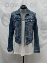 Load image into Gallery viewer, Women's Place Du Jour Jean Jacket, Small
