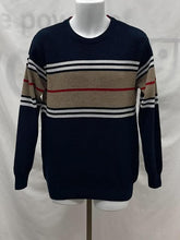 Load image into Gallery viewer, Men's Burberry Long Sleeve Sweater, Extra Large

