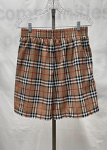 Load image into Gallery viewer, Men's Burberry Shorts, Large
