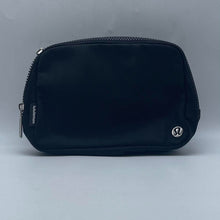 Load image into Gallery viewer, Women's Lululemon Small Over Shoulder Bag
