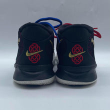 Load image into Gallery viewer, Youth Nike Kyrie 7 Shoes, 5Y
