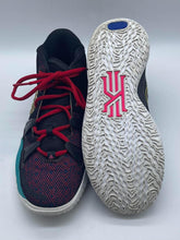 Load image into Gallery viewer, Youth Nike Kyrie 7 Shoes, 5Y
