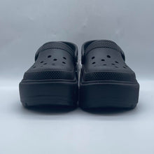 Load image into Gallery viewer, Crocs Stomp Clog, W6/M4
