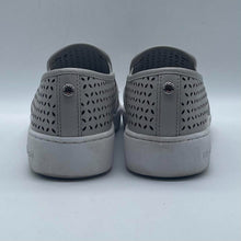 Load image into Gallery viewer, Women's Michael Kors Shoes, 7.5
