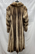 Load image into Gallery viewer, Women's Vintage "Fur Boutique" Fur Coat, Small
