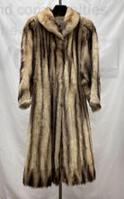 Load image into Gallery viewer, Women's Vintage "Fur Boutique" Fur Coat, Small
