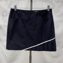 Load image into Gallery viewer, Women's Benjefe Skort, Small
