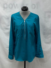 Load image into Gallery viewer, Women's Calvin Klein Long Sleeve Top, Medium
