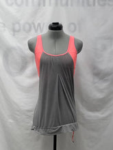 Load image into Gallery viewer, Women's Lululemon Sleeveless Top, 4
