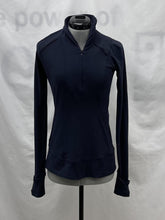 Load image into Gallery viewer, Women's Lululemon Long Sleeve Sweatshirt, Small
