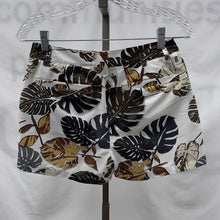 Load image into Gallery viewer, Women's W. Angle Shorts, Small
