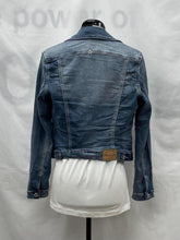 Load image into Gallery viewer, Women's Place Du Jour Jean Jacket, Small
