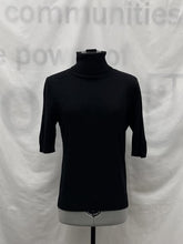 Load image into Gallery viewer, Women's Halston Short Sleeve Top, Small
