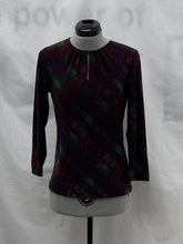 Load image into Gallery viewer, Women's Chaps Long Sleeve Top, Small
