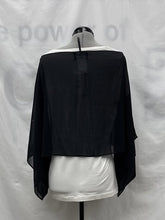 Load image into Gallery viewer, Women's Frank Lyman Sleeveless  top, Small
